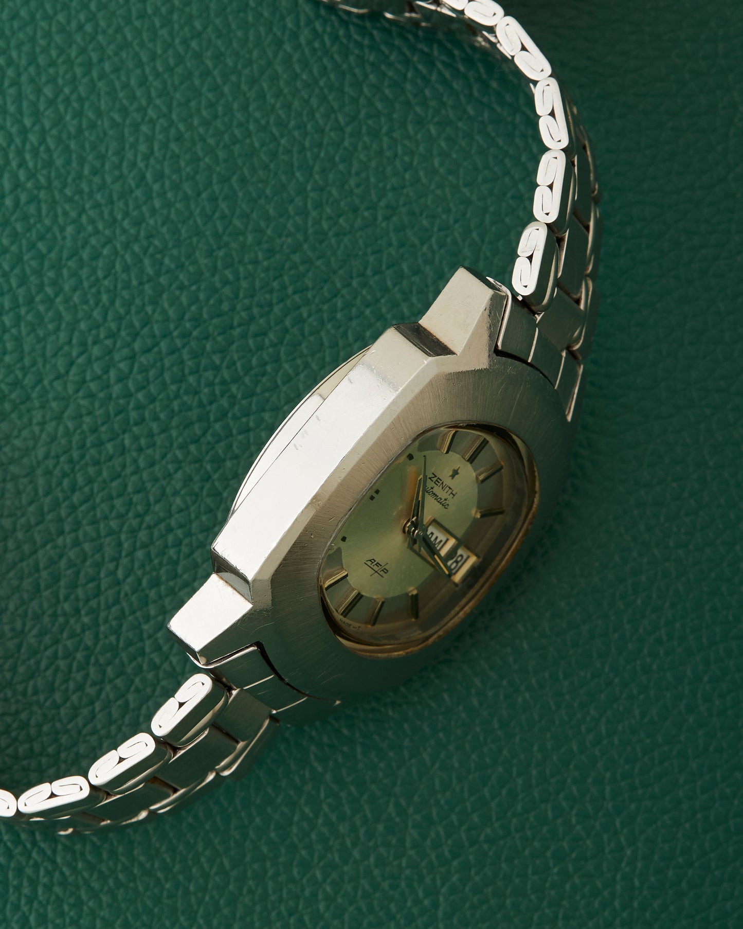 Zenith Defy AF/P Ref. A792 Day Date Cushion Shaped Automatic 1970