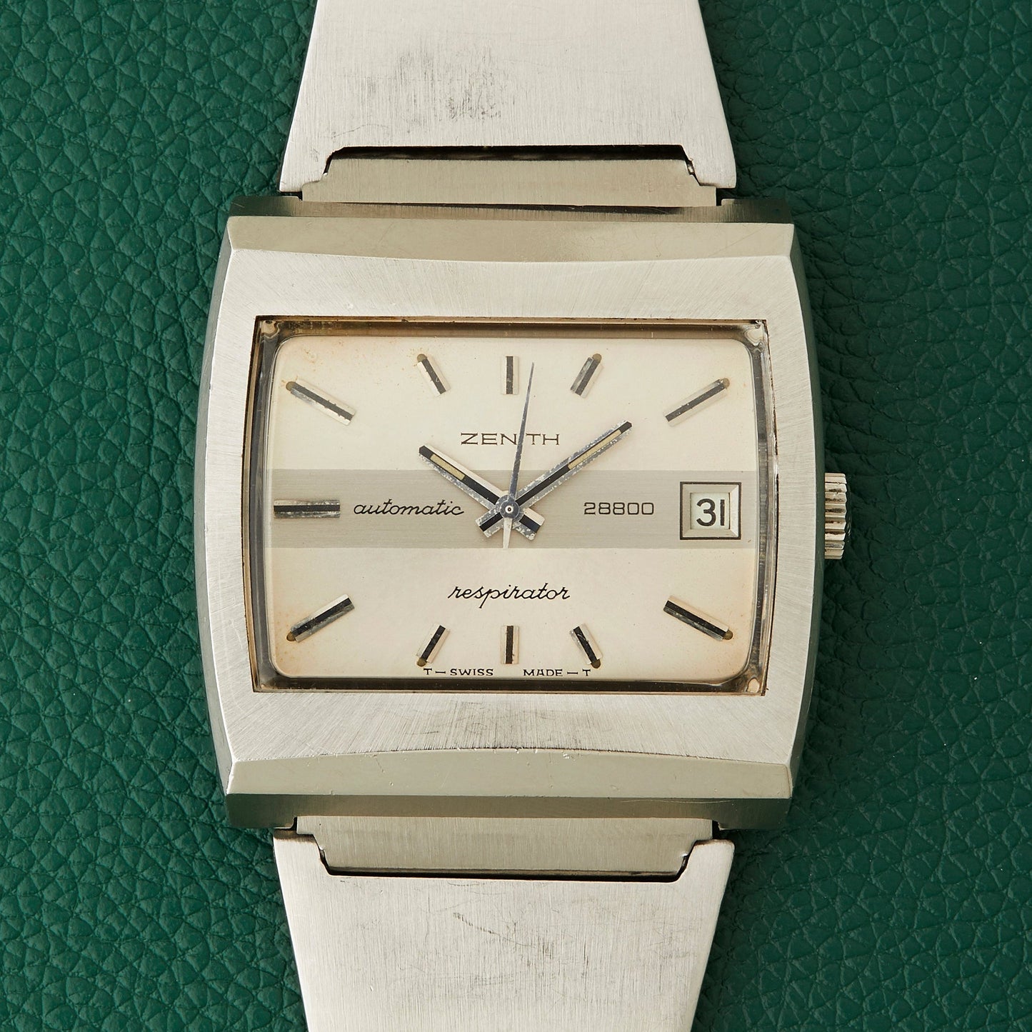 Zenith Ref. A769 Respirator TV-Shaped Case Lobster Bracelet 1974