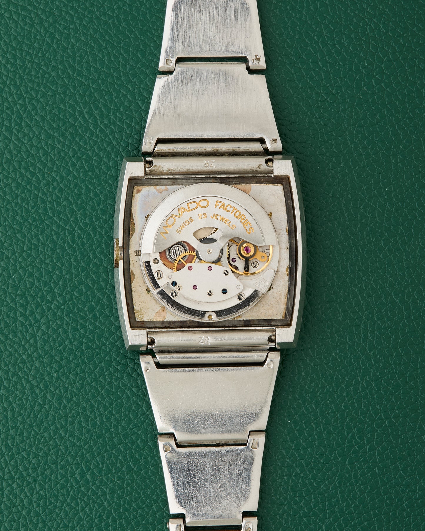 Zenith Ref. A769 Respirator TV-Shaped Case Lobster Bracelet 1974