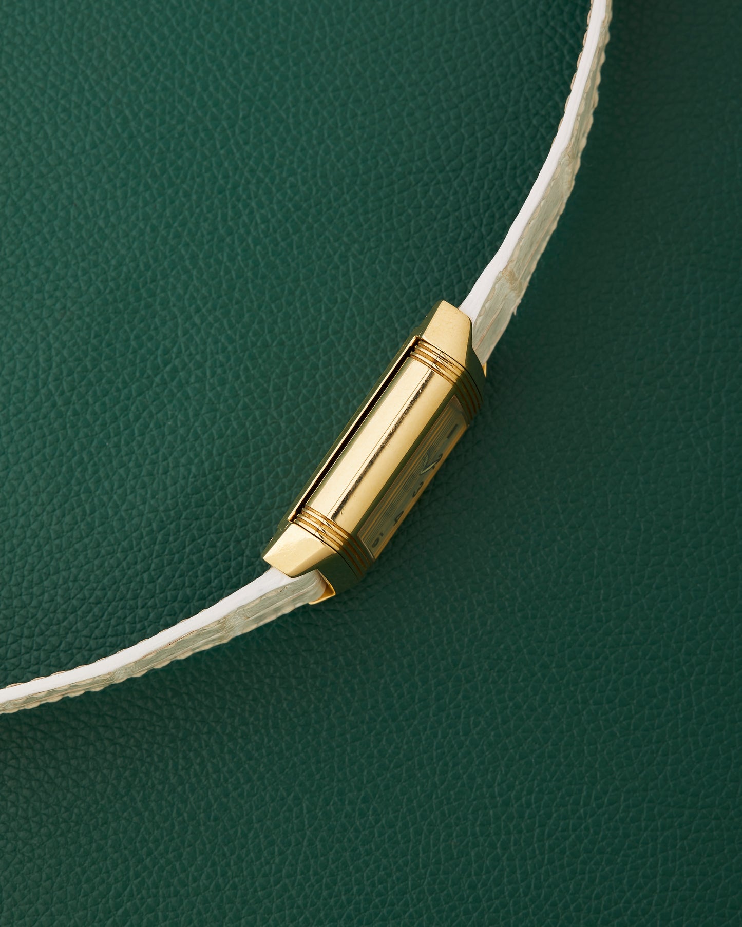 Jaeger-LeCoultre Ref. 255.1.82 Reverso Memory Model 18k Yellow Gold