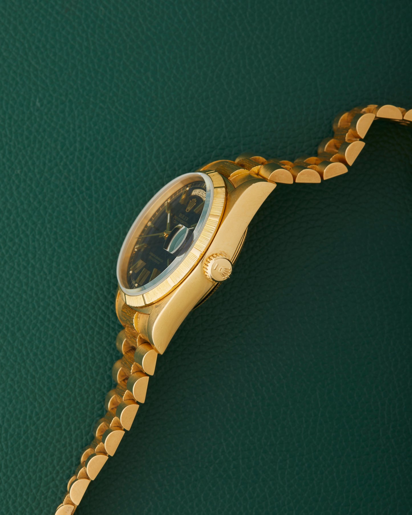 Rolex Day-Date 18078 Bark 18k Yellow Gold Bracelet Blue Dial 1985