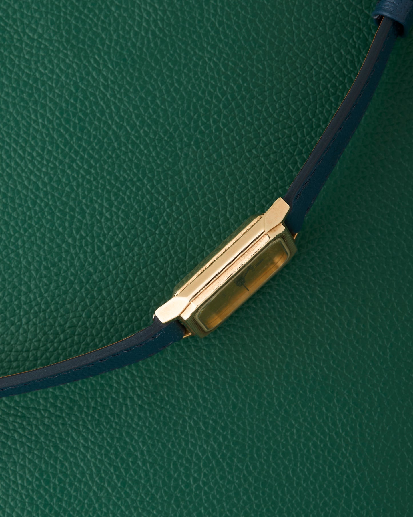 Bouverie 9K British London Yellow Gold Tank Quartz Vintage 1983