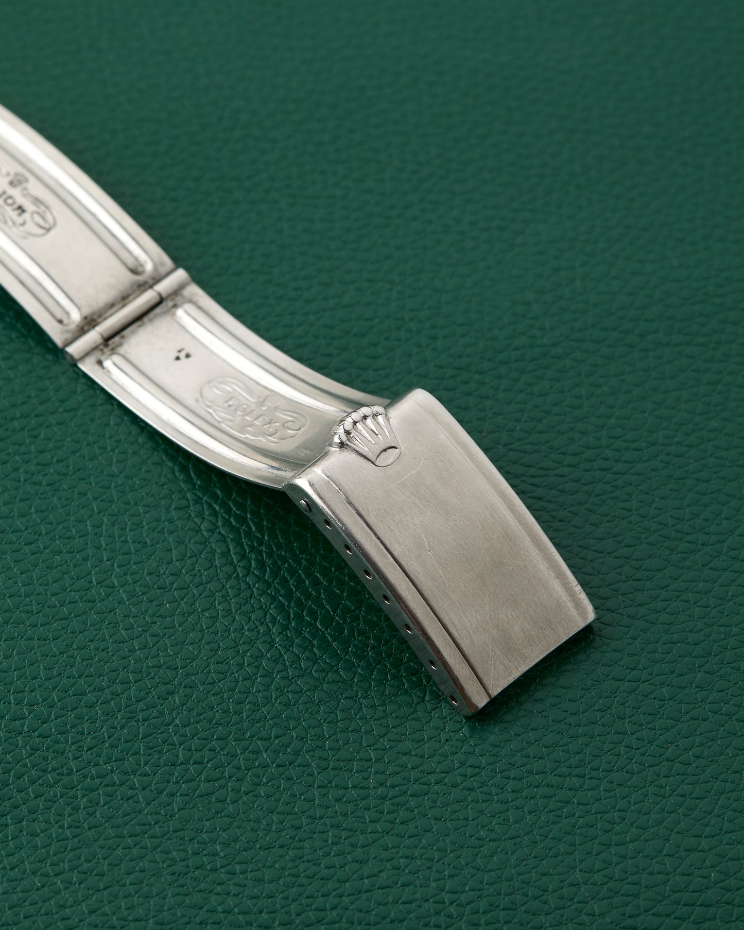 Rolex Explorer Ref. 6610 Oyster Perpetual Black Dial Oyster Bracelet