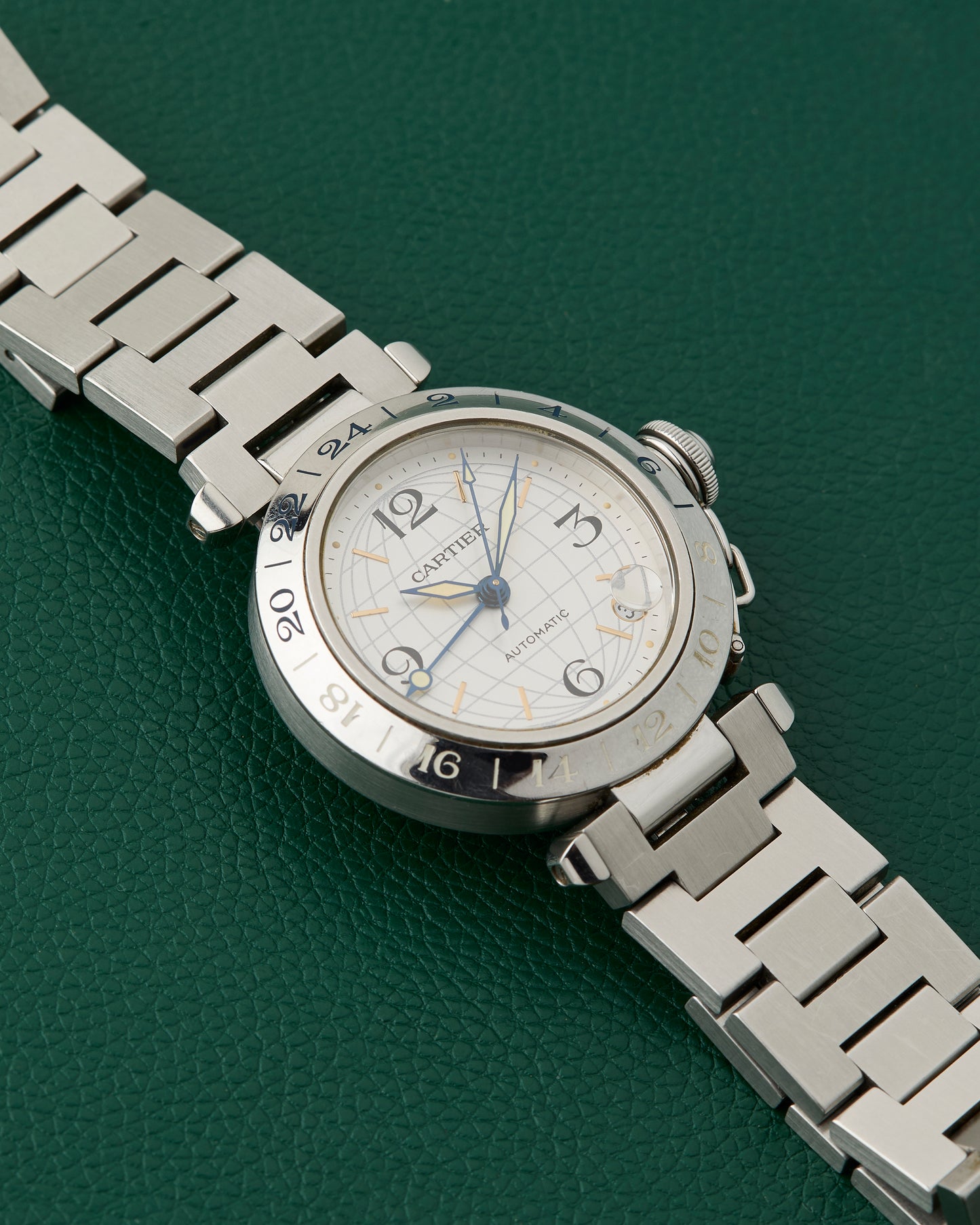 Cartier Pasha C GMT Ref. 2377 Steel Bracelet Automatic Red Box