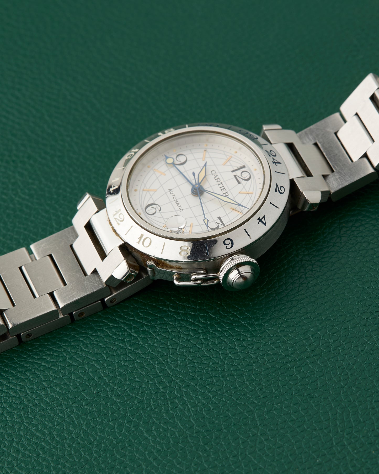 Cartier Pasha C GMT Ref. 2377 Steel Bracelet Automatic Red Box