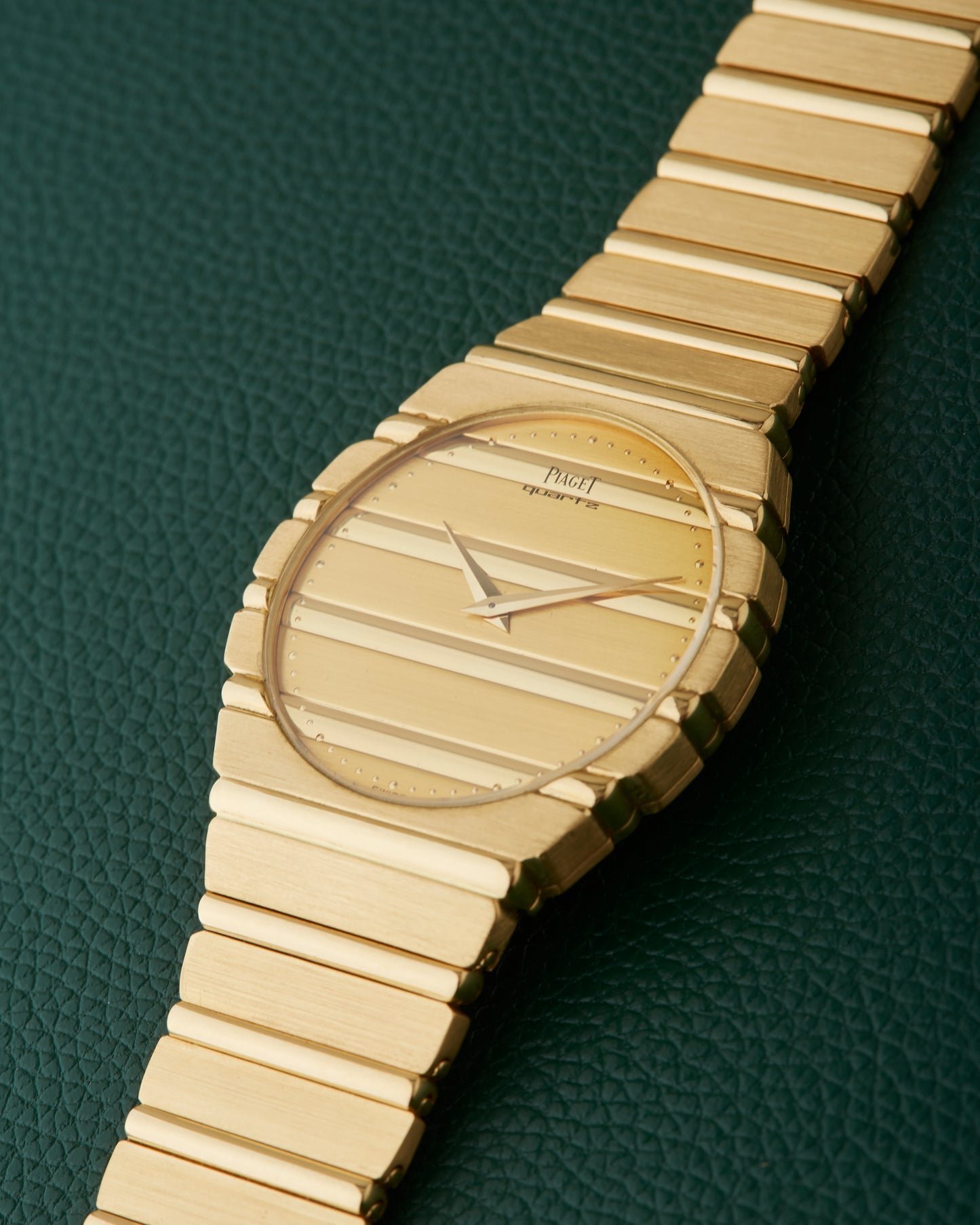 Piaget Polo 7661 C 701 Round Jumbo 18K Gold