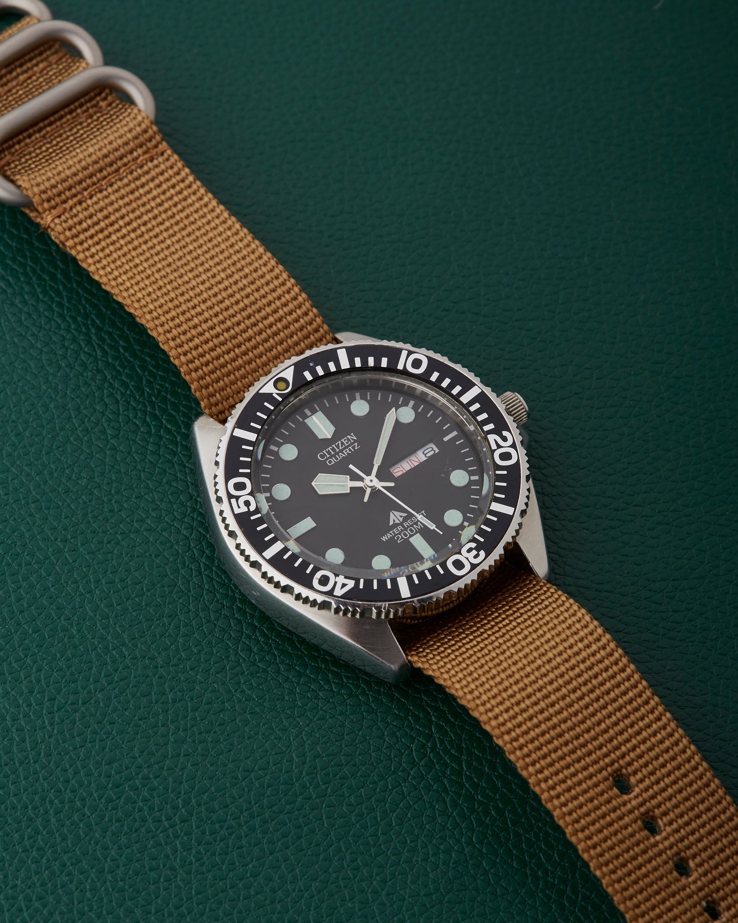 Citizen Promaster 5502-F50336Y Vintage Day-Date Diver