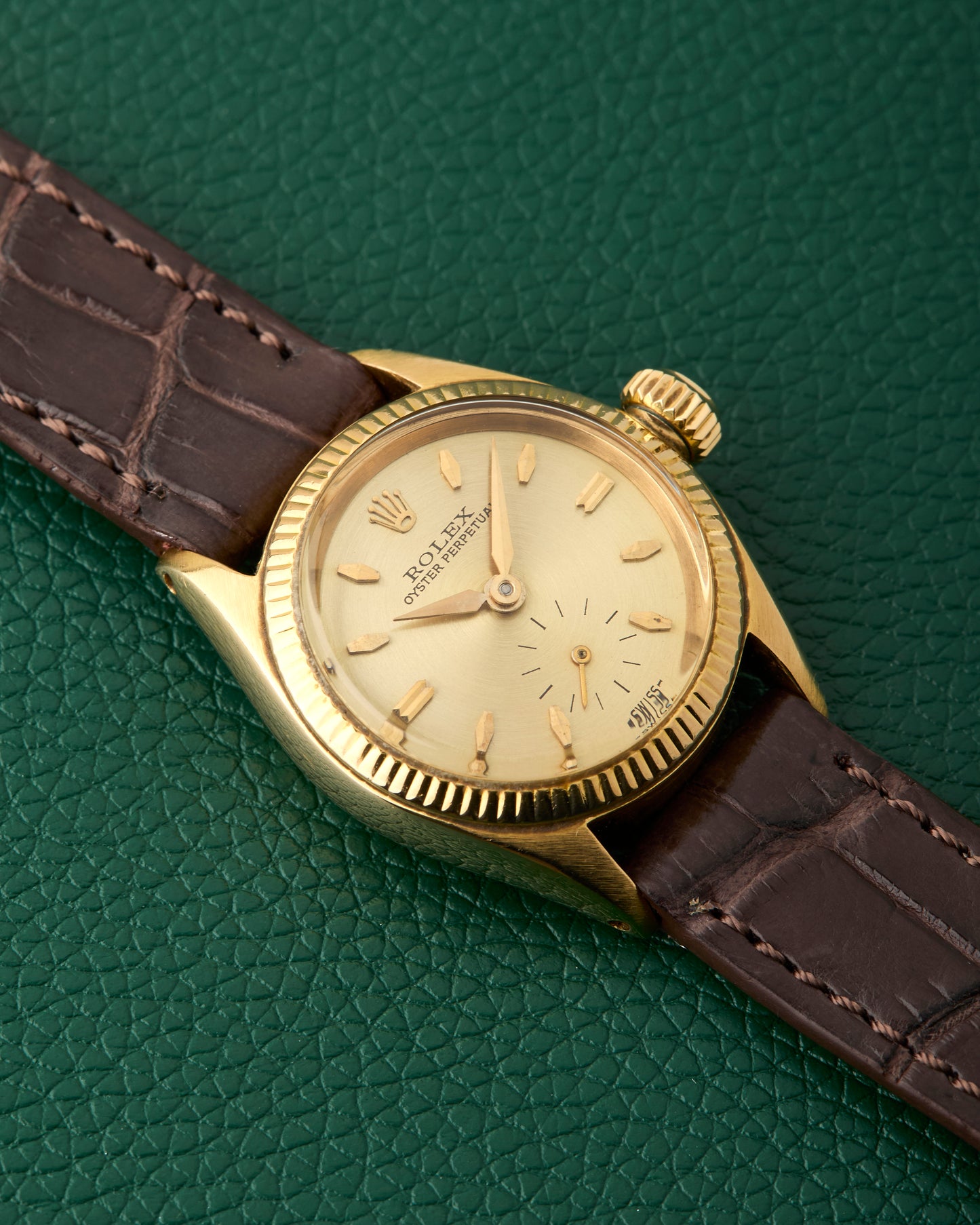 Rolex Ref. 6509 Oyster Perpetual 18k Yellow Gold Ladies 1956
