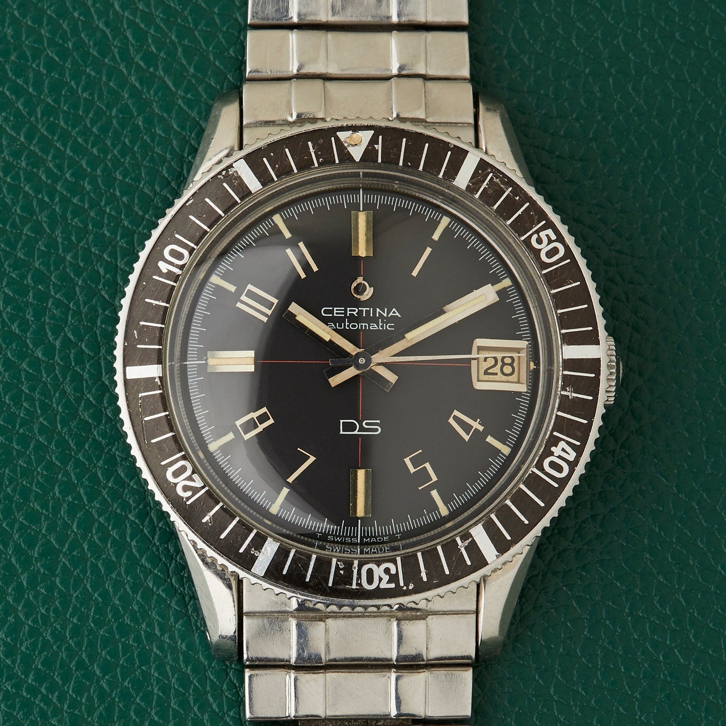 Certina DS Ref.5801113 Red Crosshair Diver Vintage