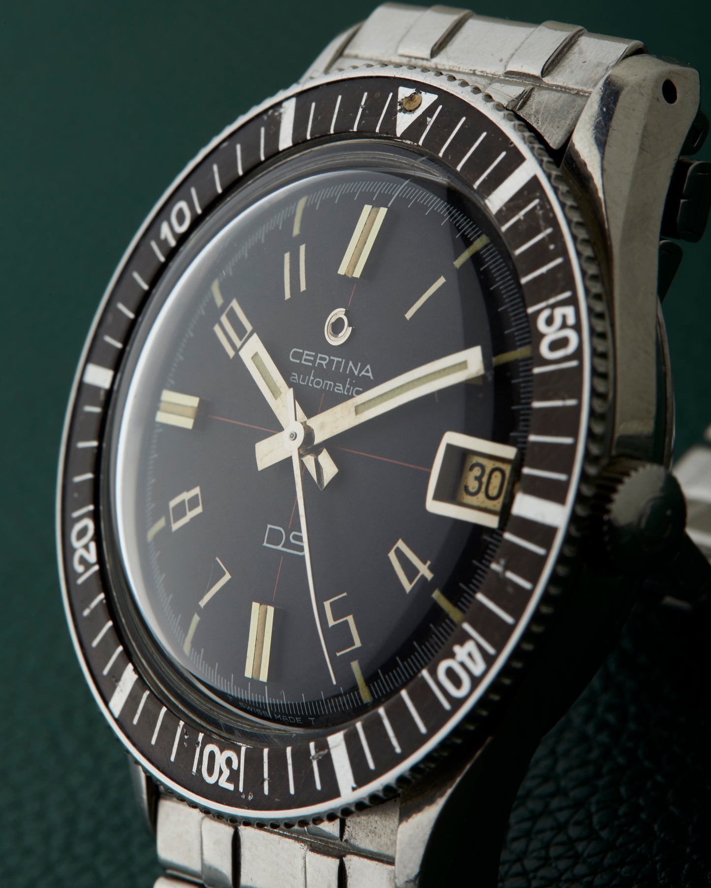 Certina DS Ref.5801113 Red Crosshair Diver Vintage