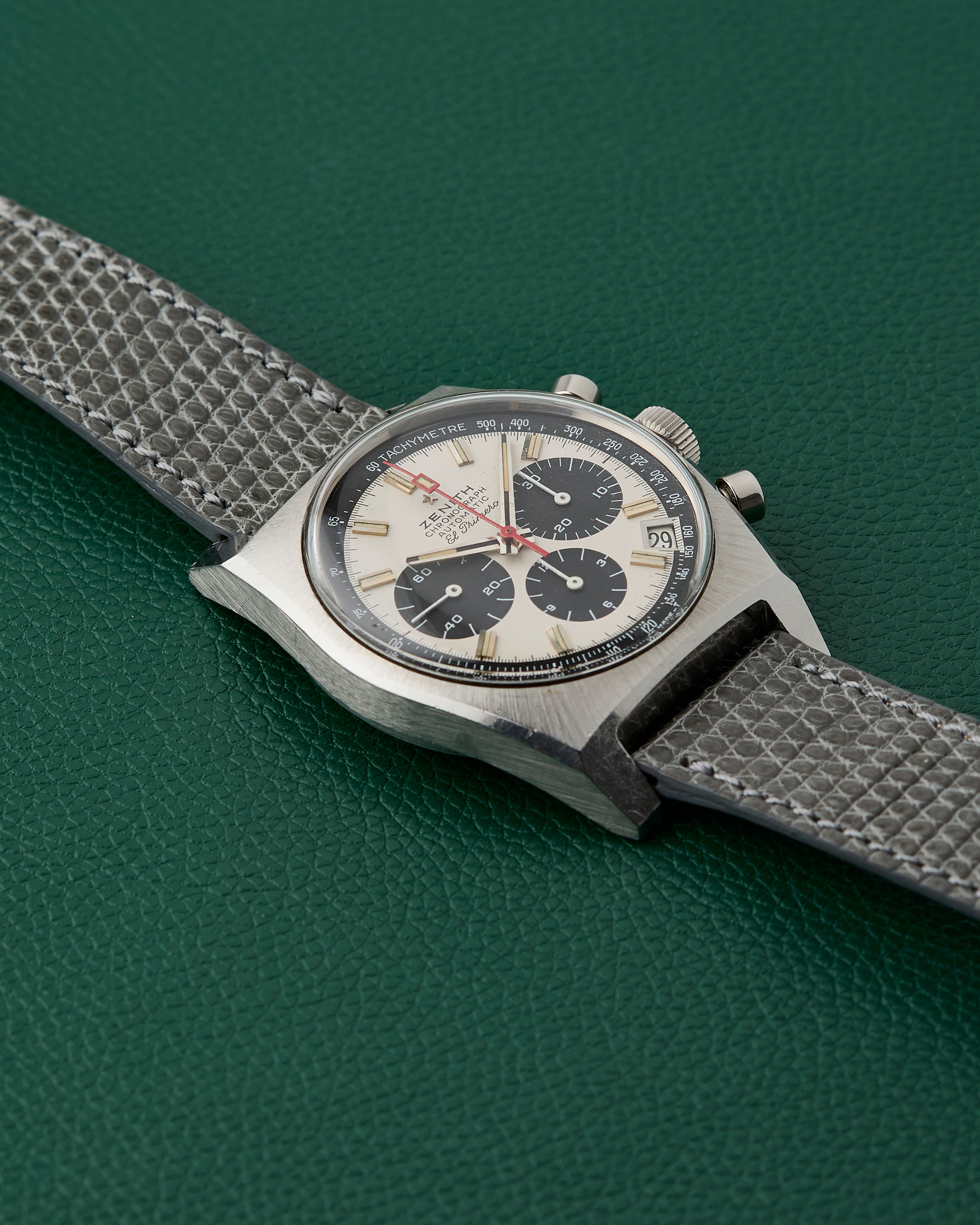 Zenith A384 El Primero Vintage Chronograph Panda Dial – Tortoise