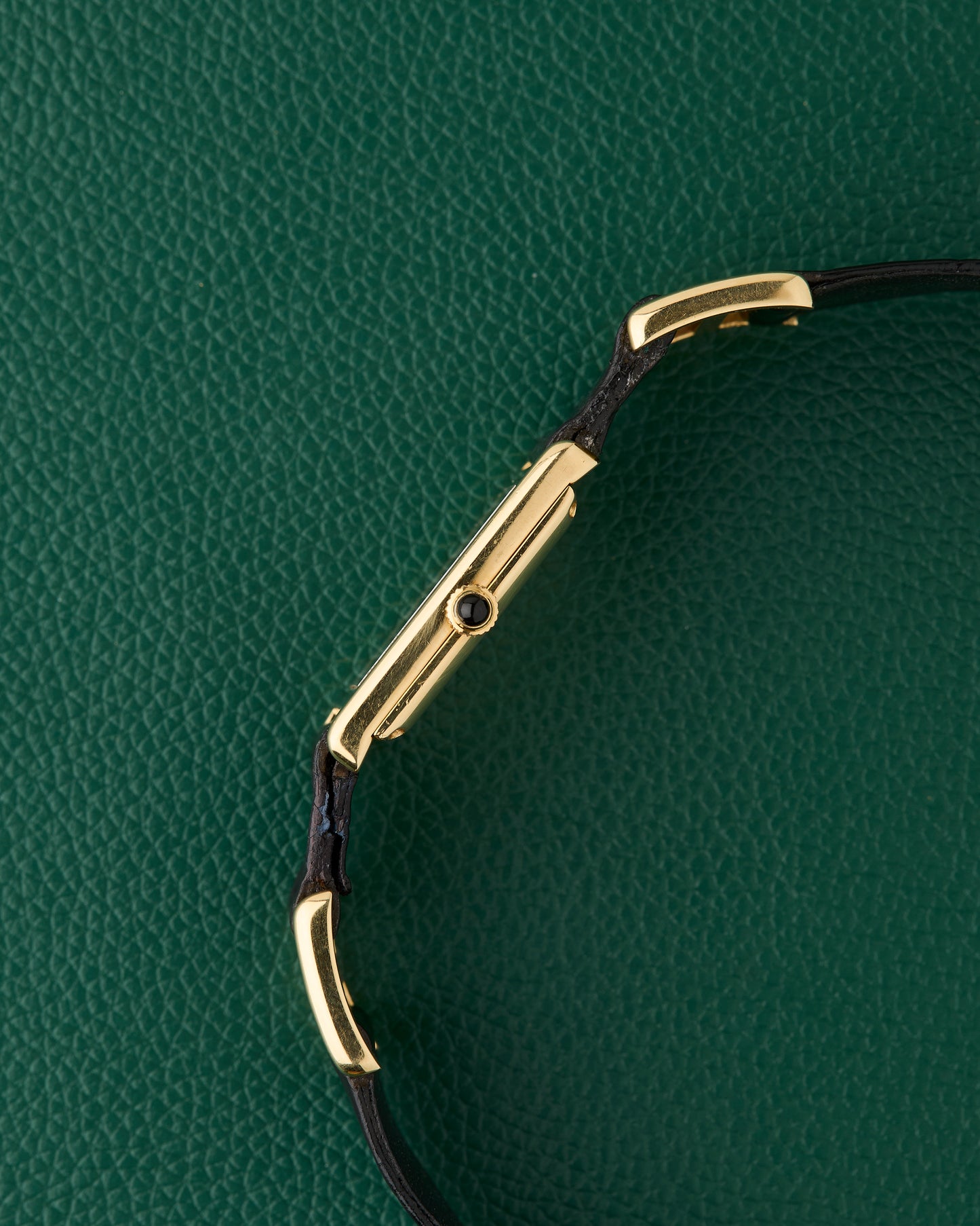 Piaget Ref. 90802 Onyx & Diamonds Dial 18k Yellow Gold