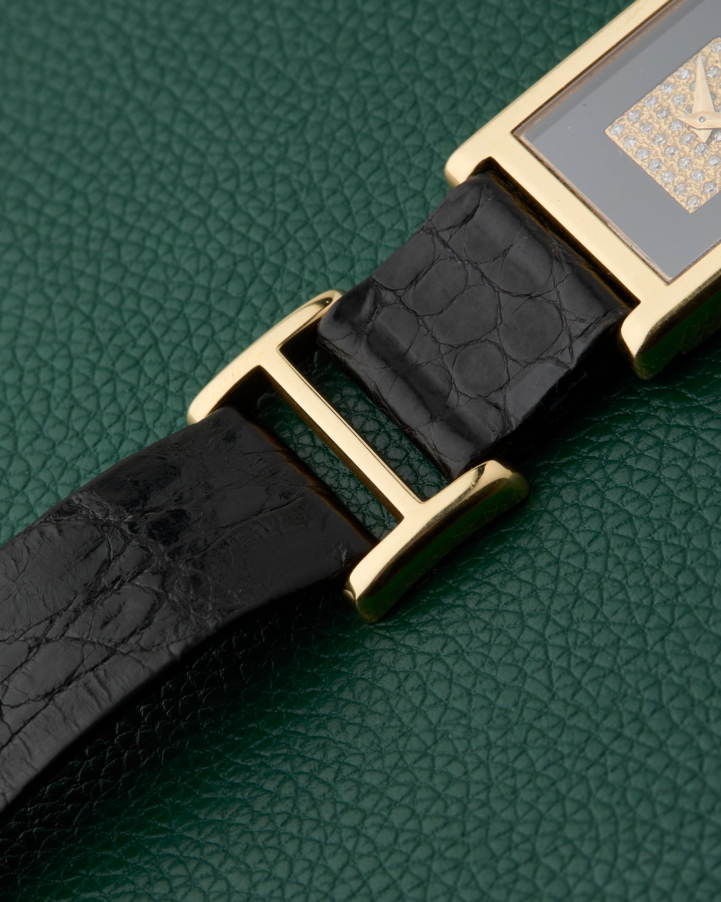 Piaget Ref. 90802 Onyx & Diamonds Dial 18k Yellow Gold