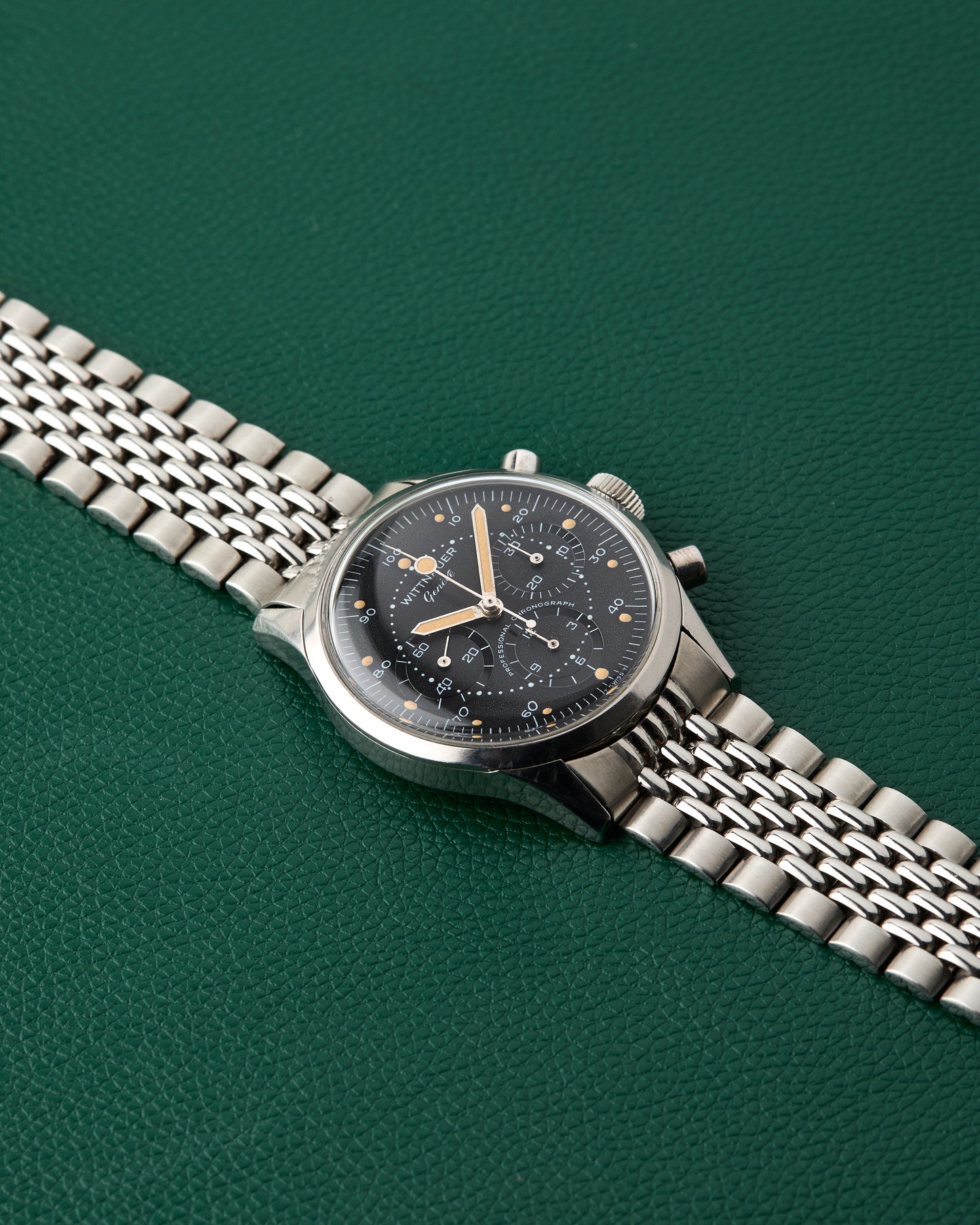 Wittnauer Ref. 242T Professional Chronograph Valjoux 72