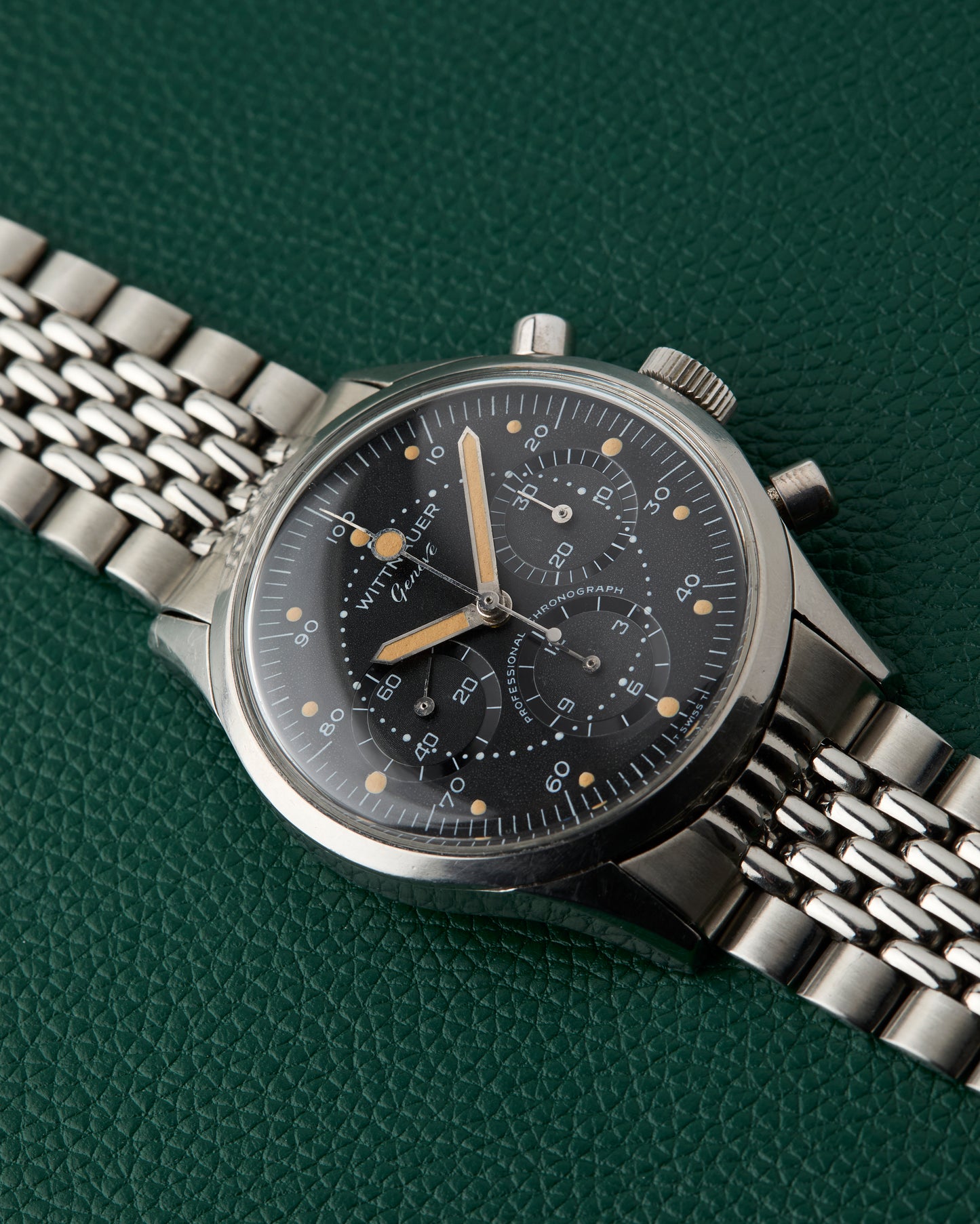 Wittnauer Ref. 242T Professional Chronograph Valjoux 72