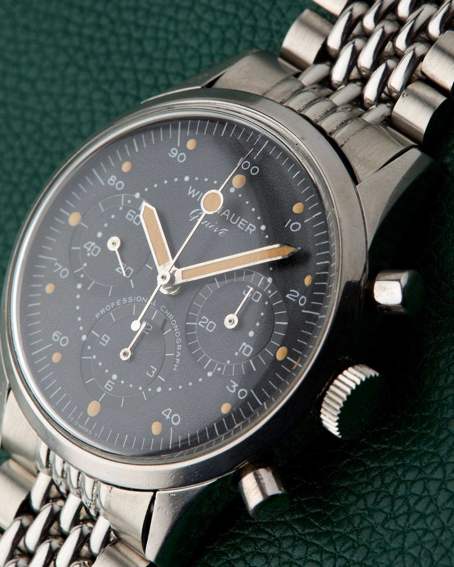 Wittnauer Ref. 242T Professional Chronograph Valjoux 72