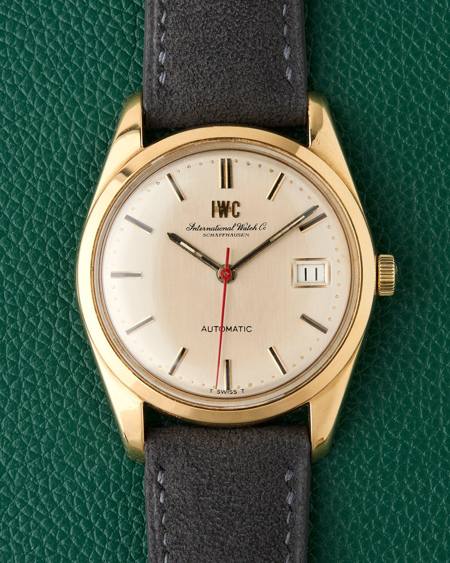 IWC Shaffhausen Ref. R817A Automatic 18k Yellow Gold