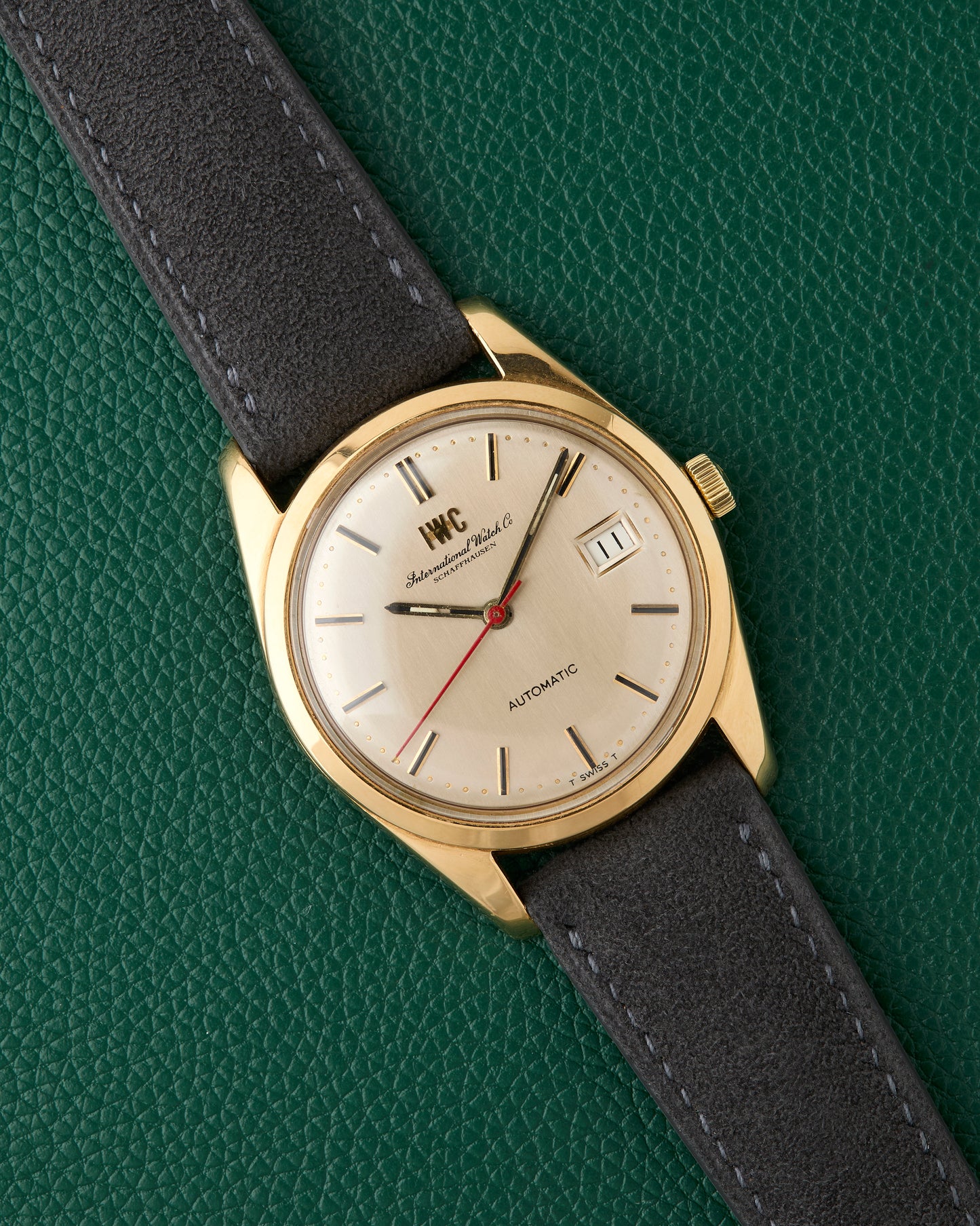 IWC Shaffhausen Ref. R817A Automatic 18k Yellow Gold