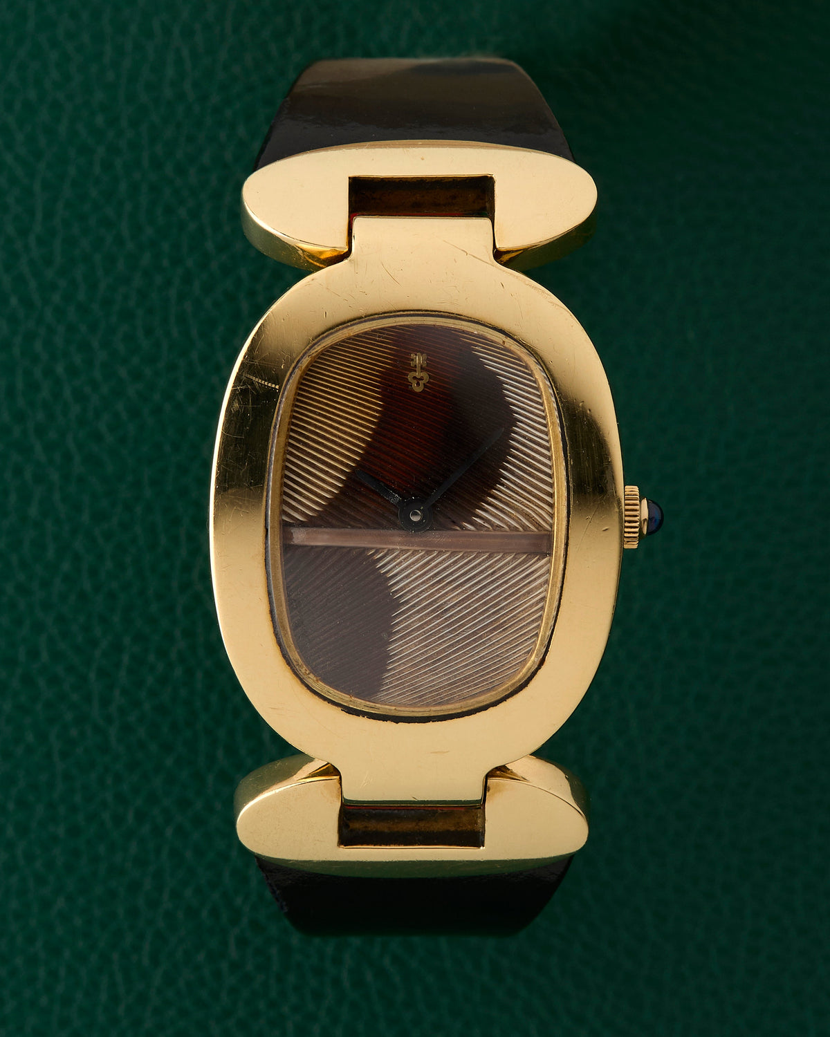 Corum Love Bond Ref. 57310C11 Exotic Feather Dial 18K Yellow Gold