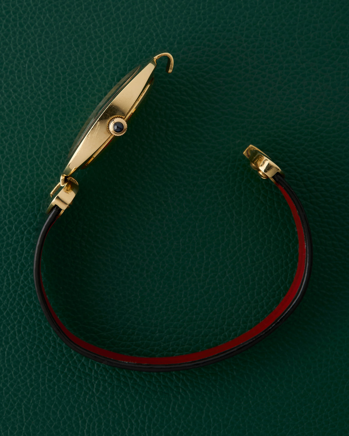 Corum Love Bond Ref. 57310C11 Exotic Feather Dial 18K Yellow Gold