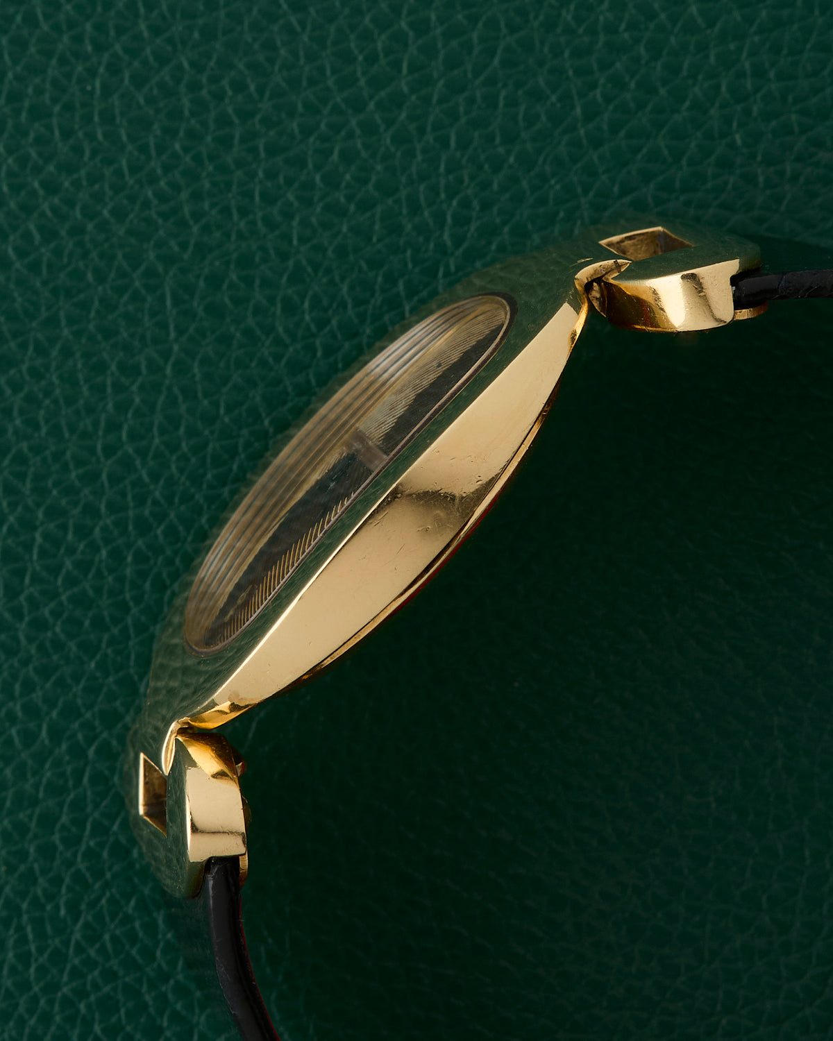 Corum Love Bond Ref. 57310C11 Exotic Feather Dial 18K Yellow Gold