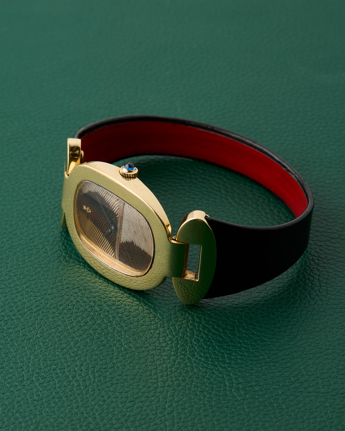 Corum Love Bond Ref. 57310C11 Exotic Feather Dial 18K Yellow Gold