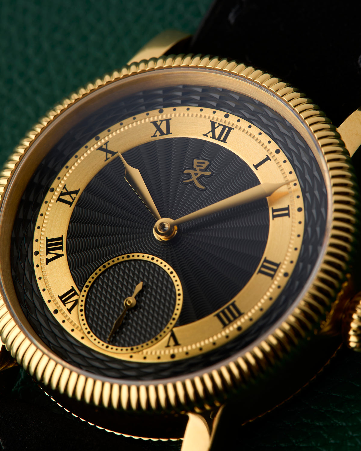 MINIM × MIC MN01 Gold DLC Limited Edition Full Set