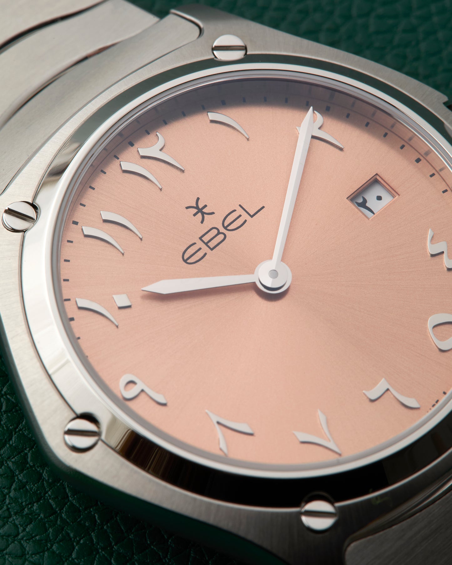Ebel Ref. 05.1.14.2000 Sport Classic Salmon Dial UAE Full Set 2025