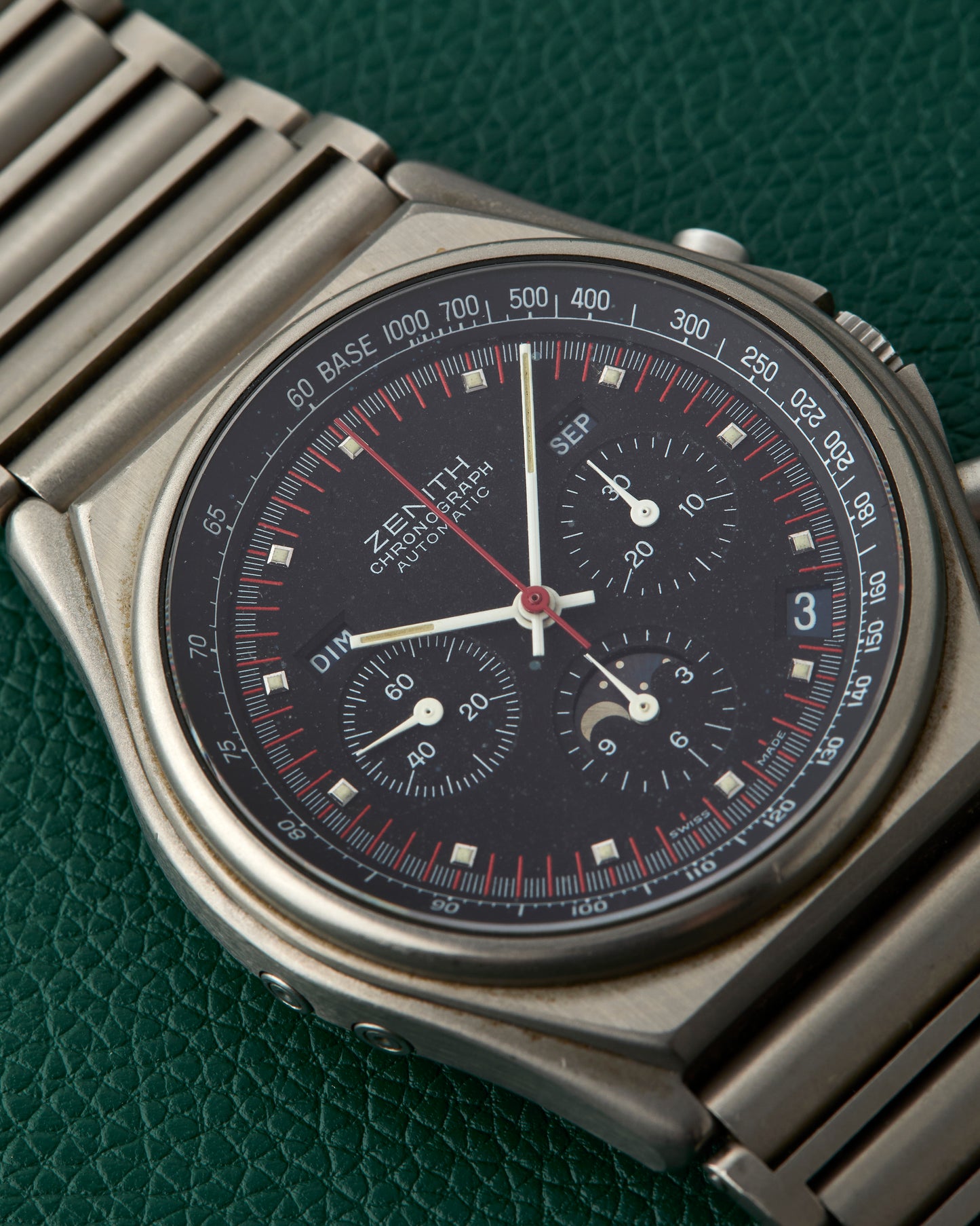 Zenith Titanium 95.0102.418 Port Royal Moonphase Black Dial Neo-Vintage 1980s