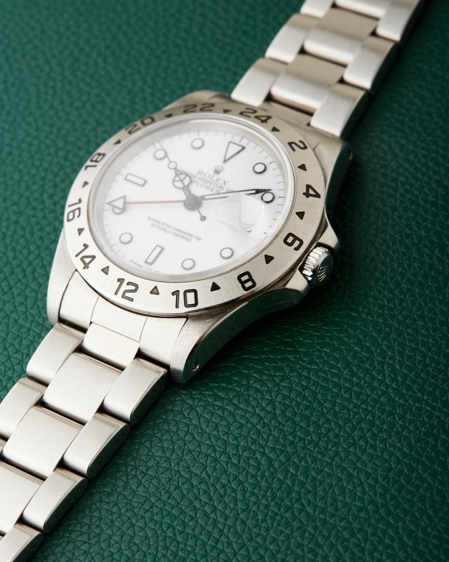 Rolex Explorer II 16570 White Dial Polar X Serial 1991 Oyster Bracelet Serviced