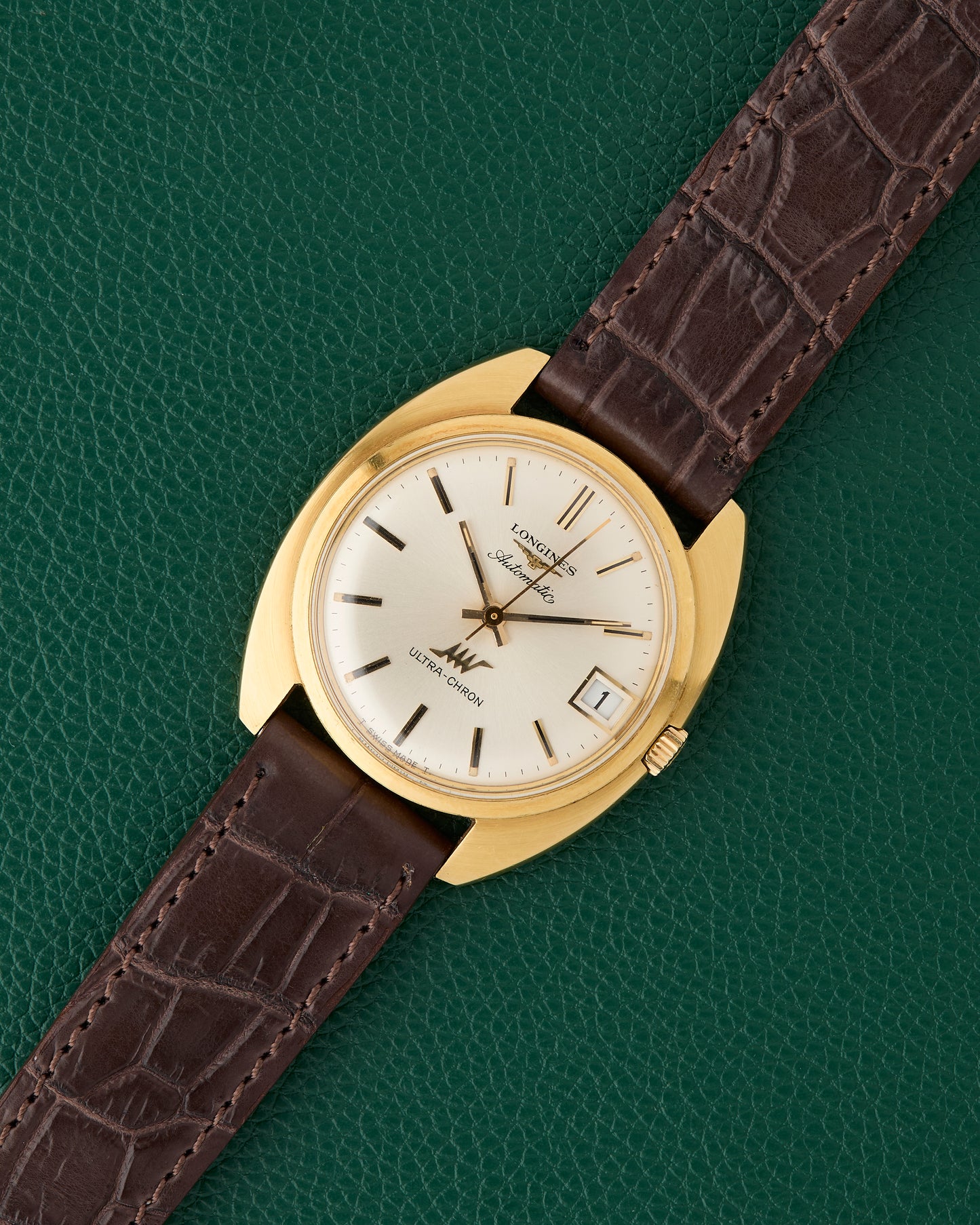Longines Ultra-Chron Ref. 8382A Automatic 18K Dress Watch