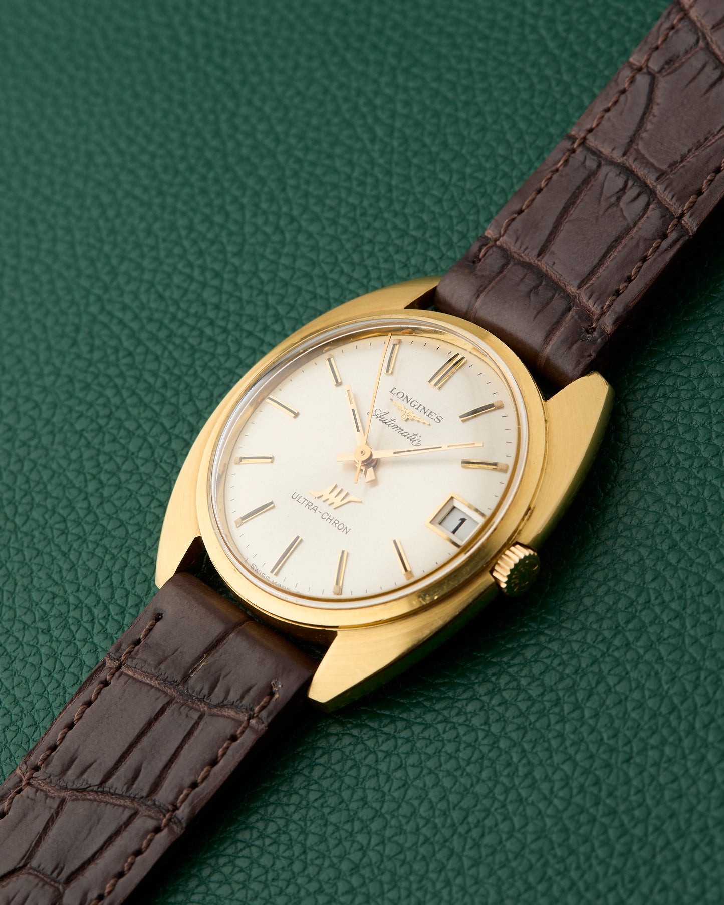 Longines Ultra-Chron Ref. 8382A Automatic 18K Dress Watch