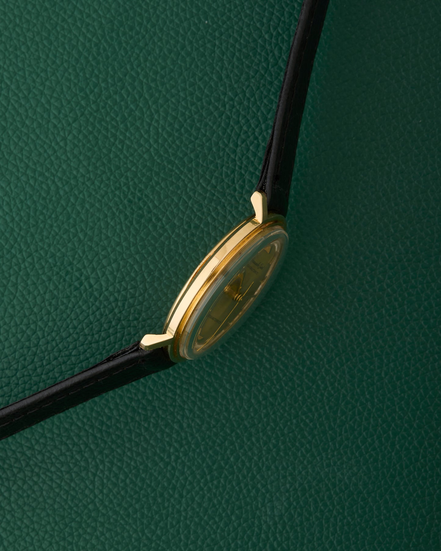 Bueche Girod Ref. YG 11610-01 Yellow Gold 18k