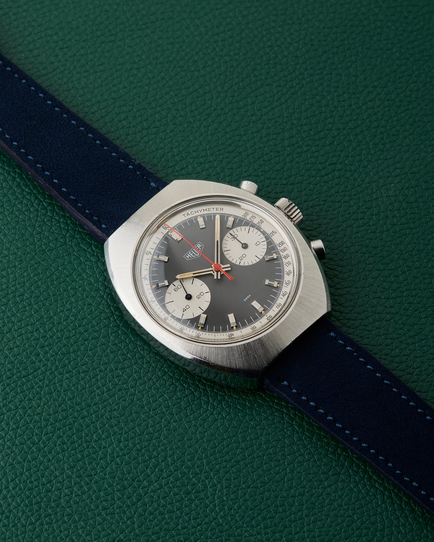 Heuer Ref.73373 Chronograph Evil Panda Grey Dial Tachymeter Vintage