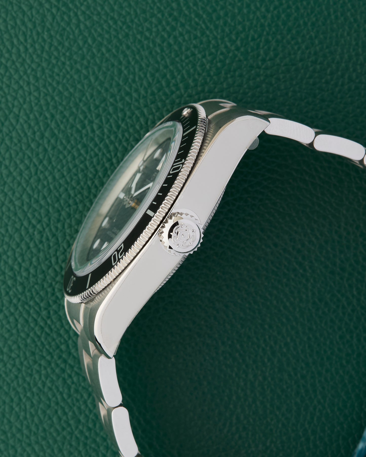 Tudor Ref.7943A10NU Black Bay 68 Blue Dial Full Set Box & Papers 2026