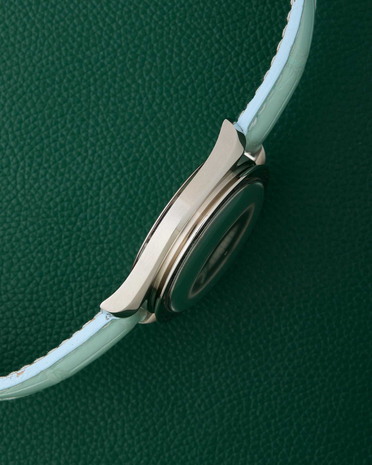 Omega Ref. 175.0041 Speedmaster Mother of Pearl Light Blue 1998