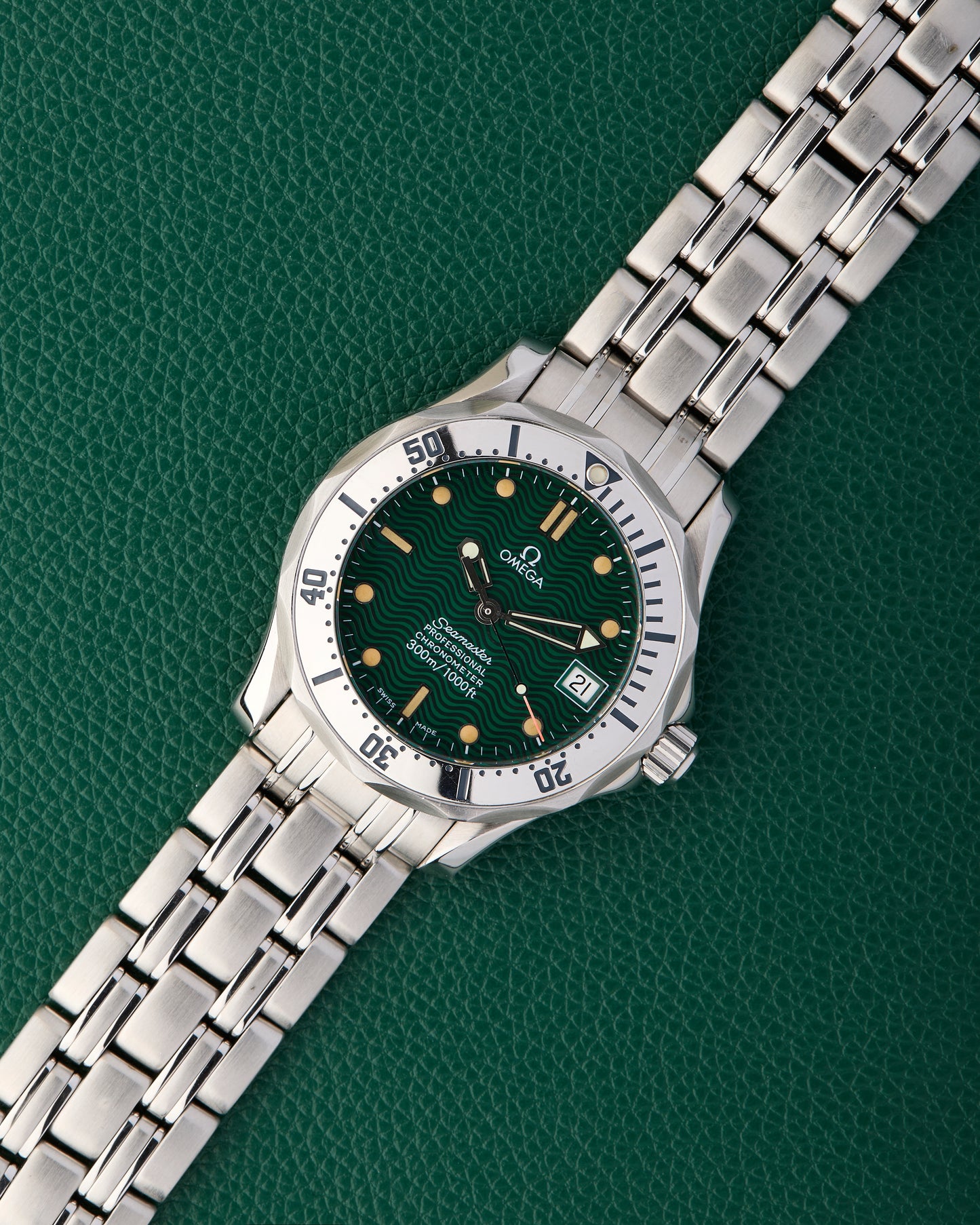 Omega Ref. 2553.41.00 Seamaster Jacques Mayol Limited Edition Green Full Set 1997