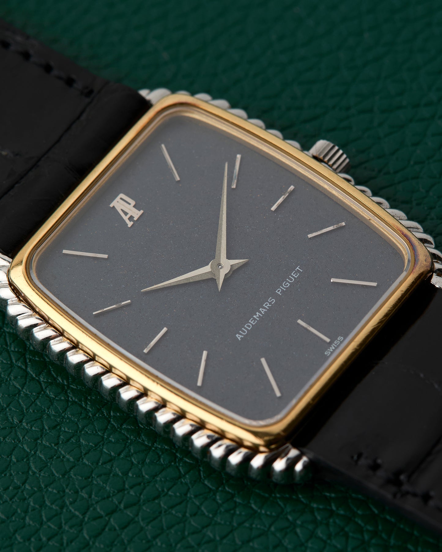 Audemars Piguet Ribbed Ellipse Ref. 4249 Steel & 18K Gold