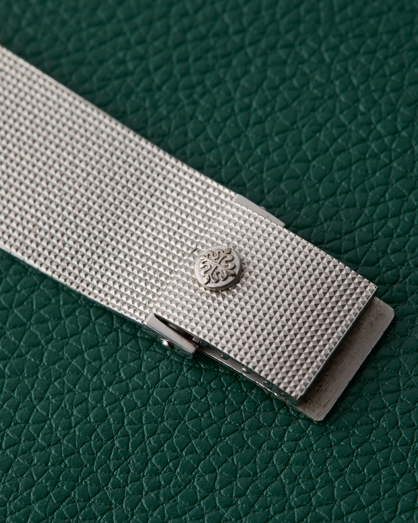 Patek Philippe Calatrava Ref. 3520/10 White Gold 18K