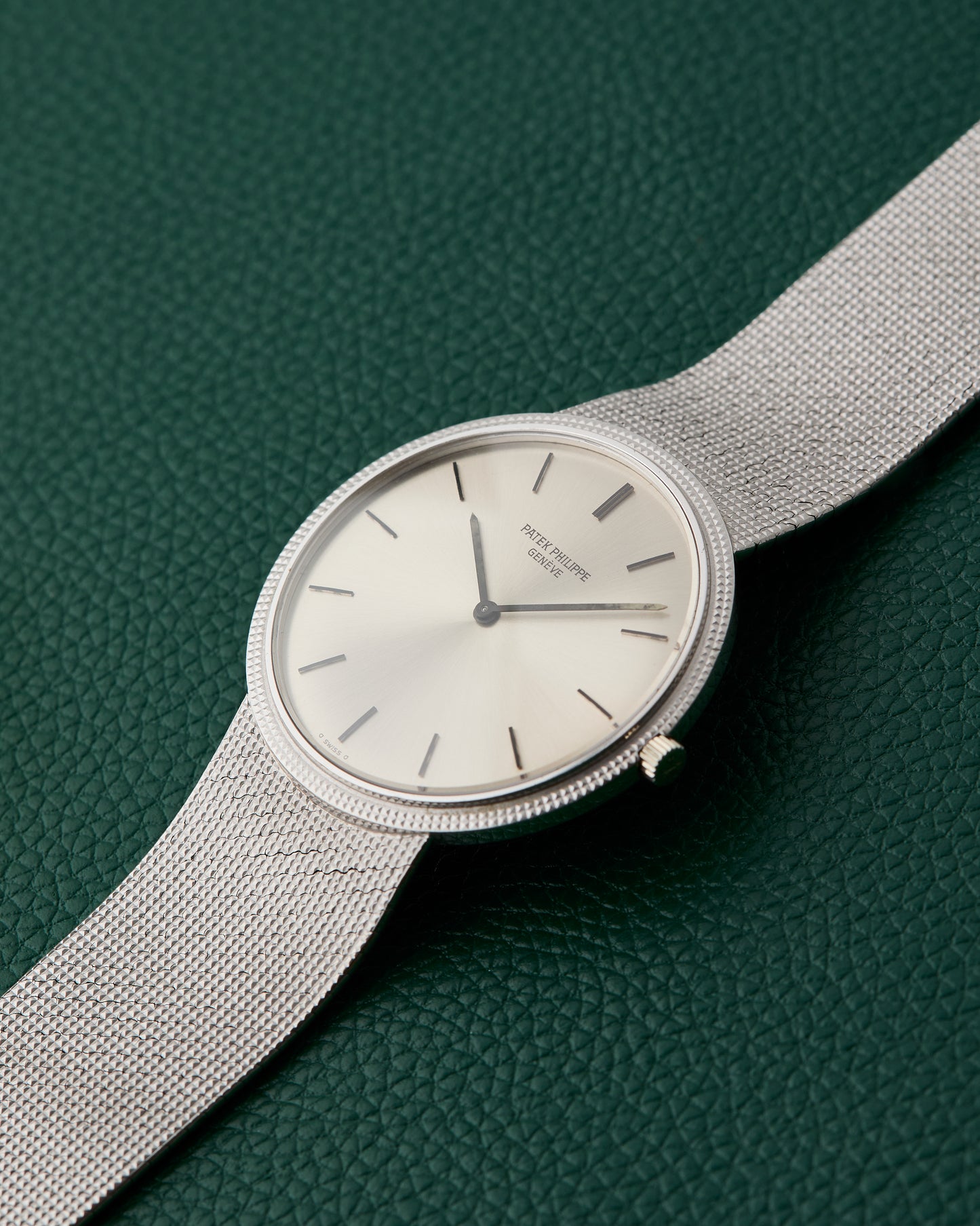 Patek Philippe Calatrava Ref. 3520/10 White Gold 18K