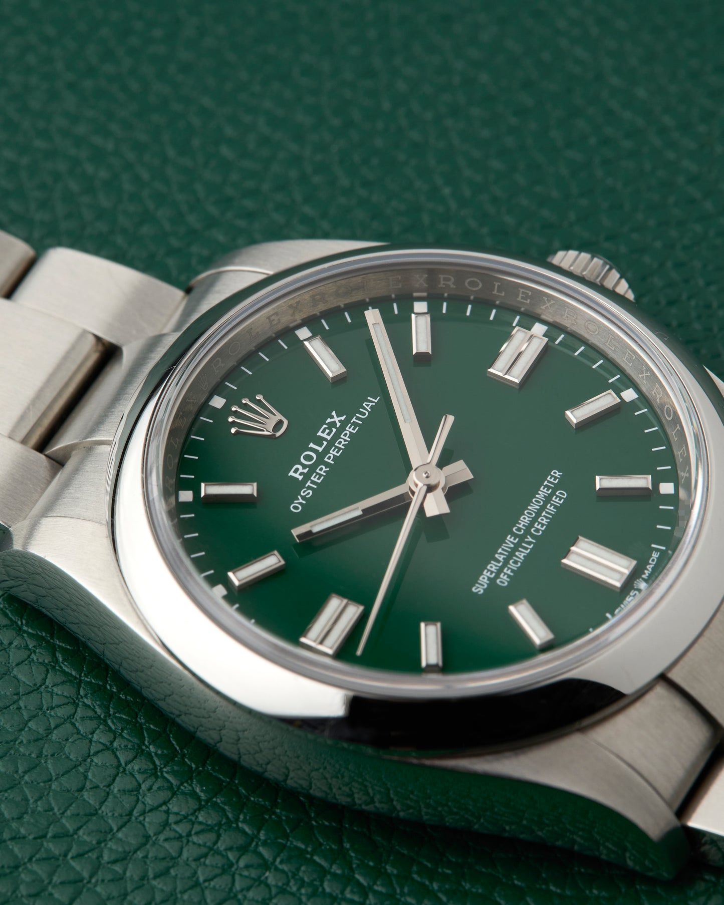 Rolex Ref. 126000 Oyster Perpetual 36 Green Dial Full Set 2020