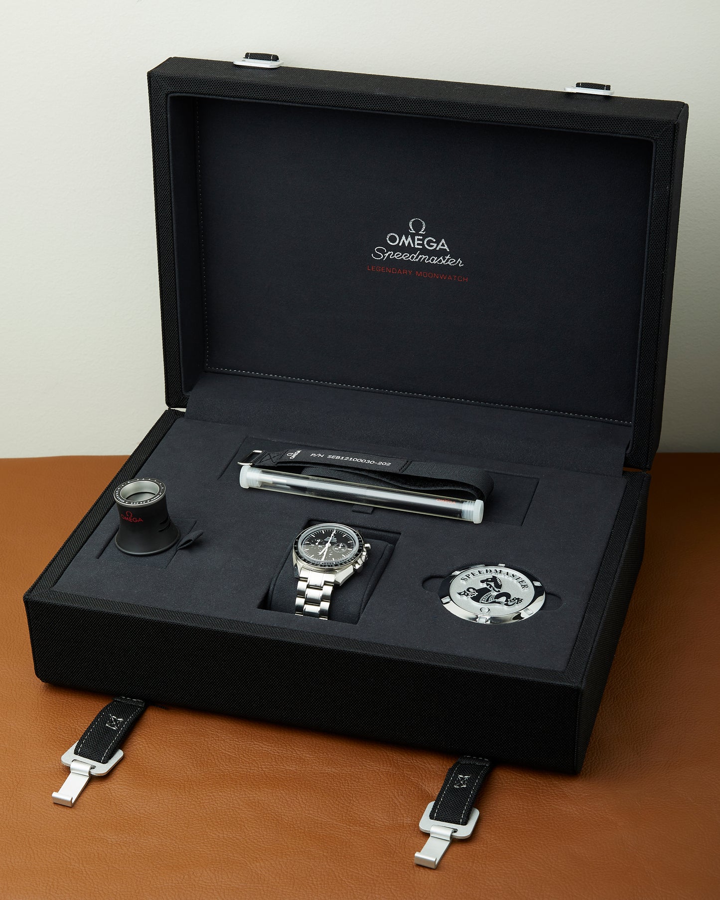 Omega Speedmaster Moonwatch Professional 311.30.42.30.01.006 Full Set 2014