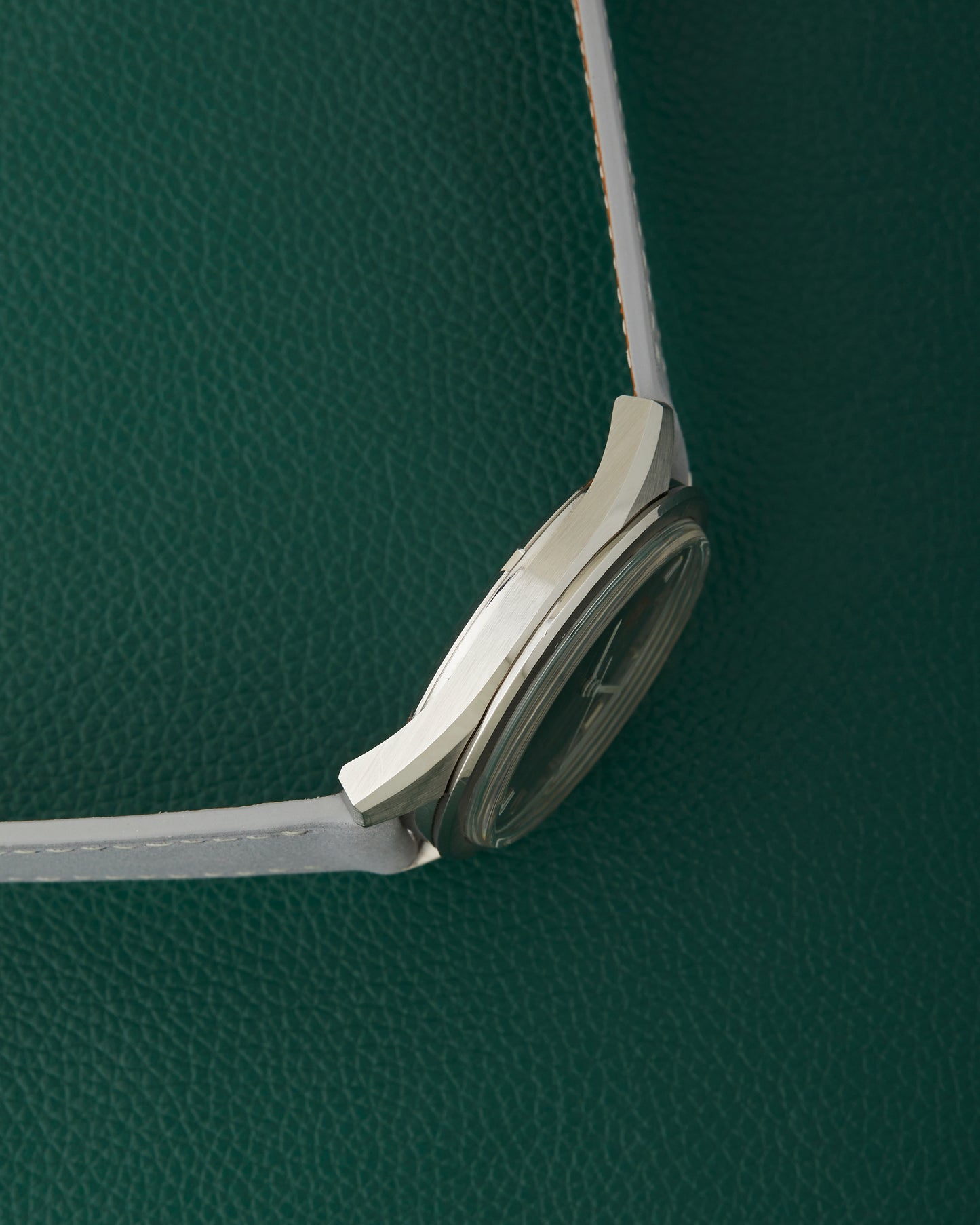 Omega f300 Ref. 198.001 Electronic Chronometer Grey Dial Vintage 1970