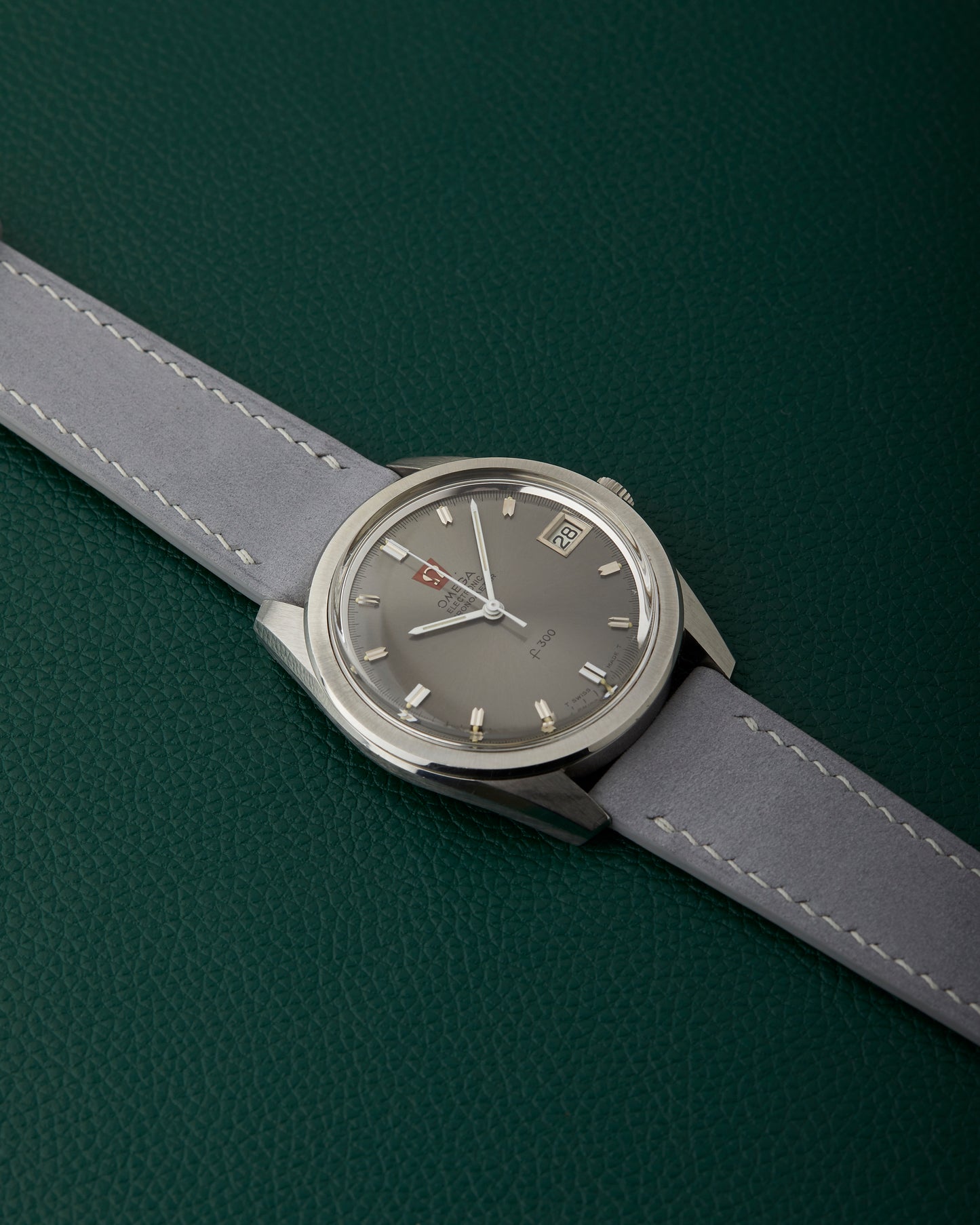 Omega f300 Ref. 198.001 Electronic Chronometer Grey Dial Vintage 1970