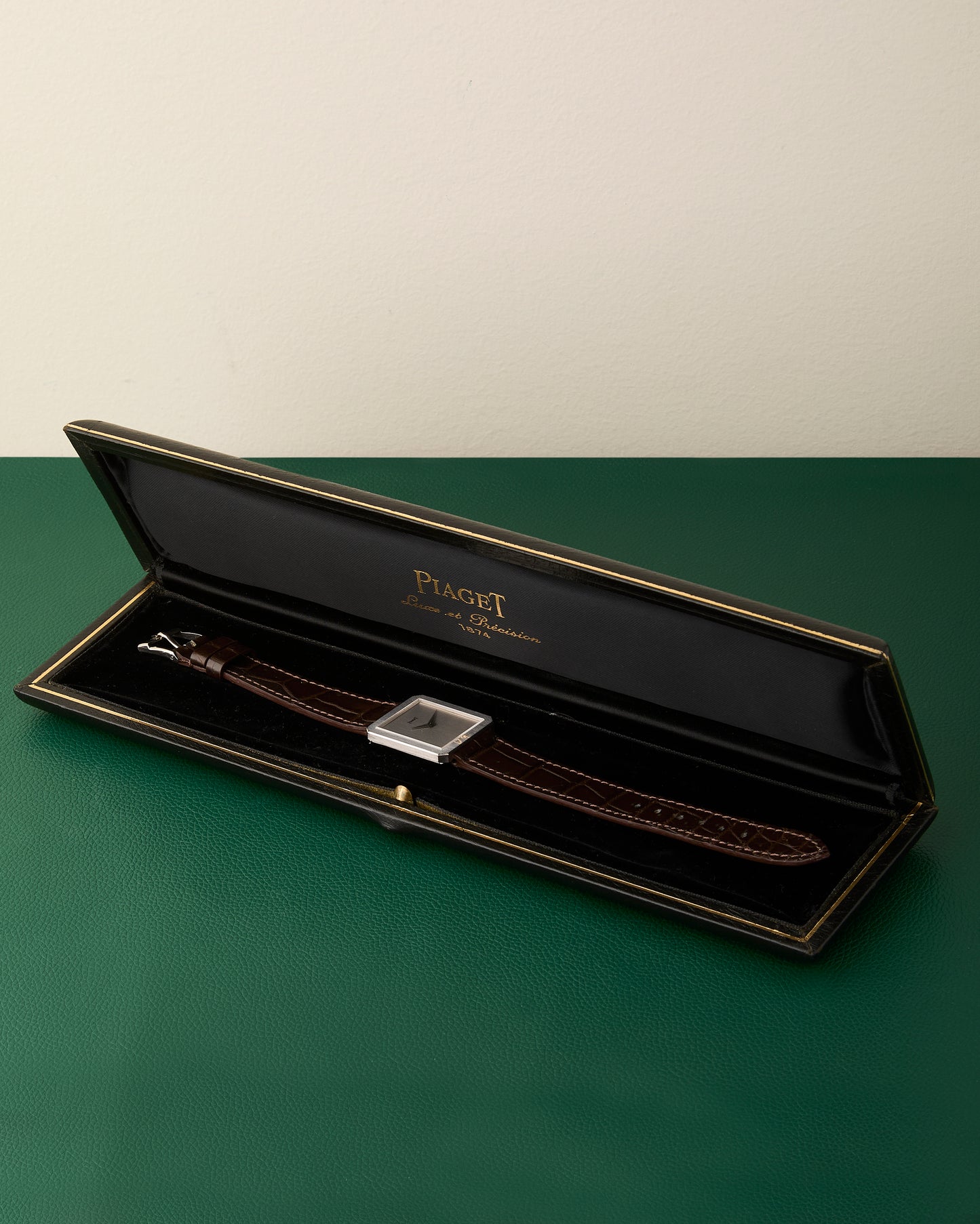 Piaget Protocole Ref.9154 White Gold 18K Vintage 18K Buckle & Box