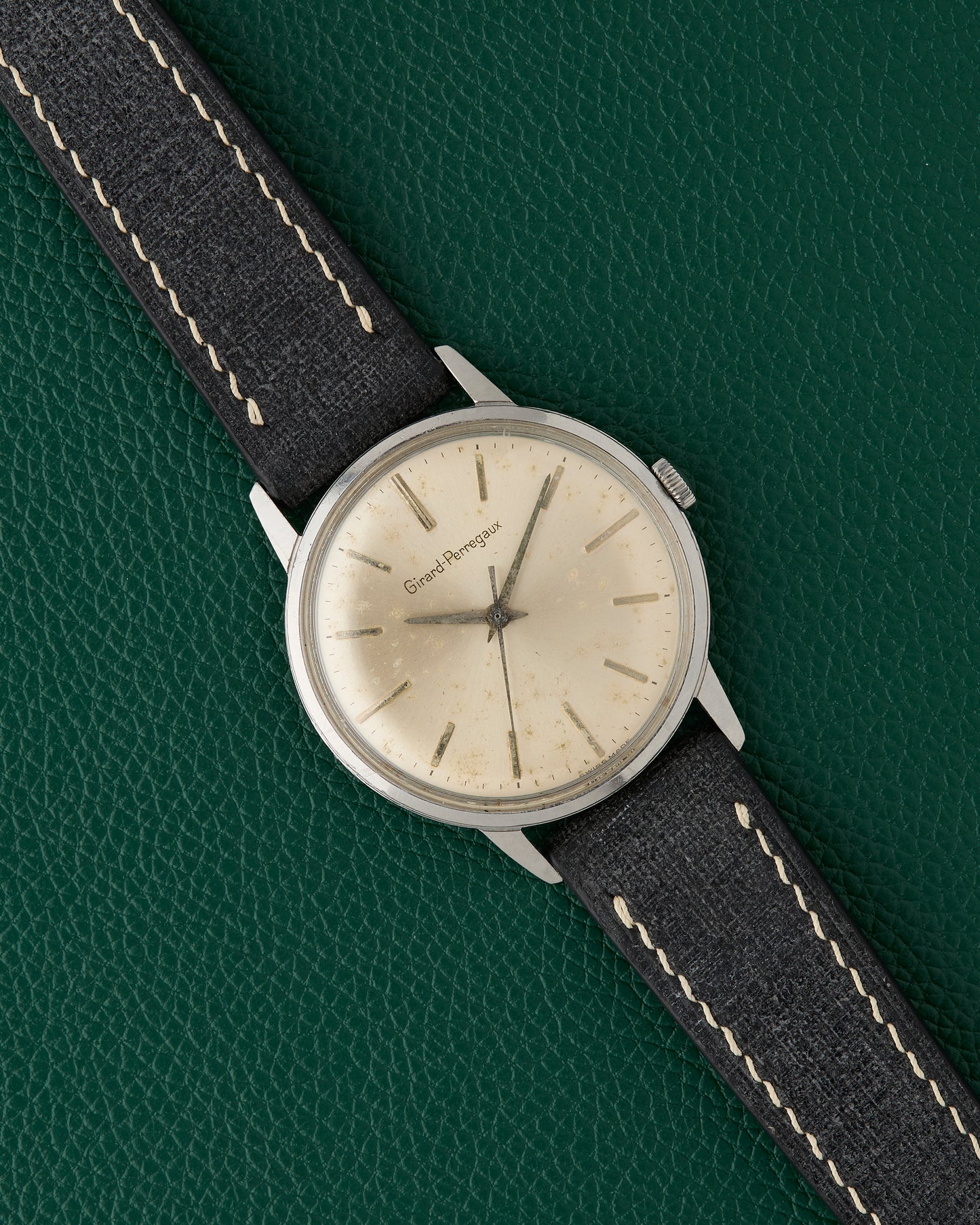 Girard-Perregaux Calatrava Stainless Steel Champagne Dial