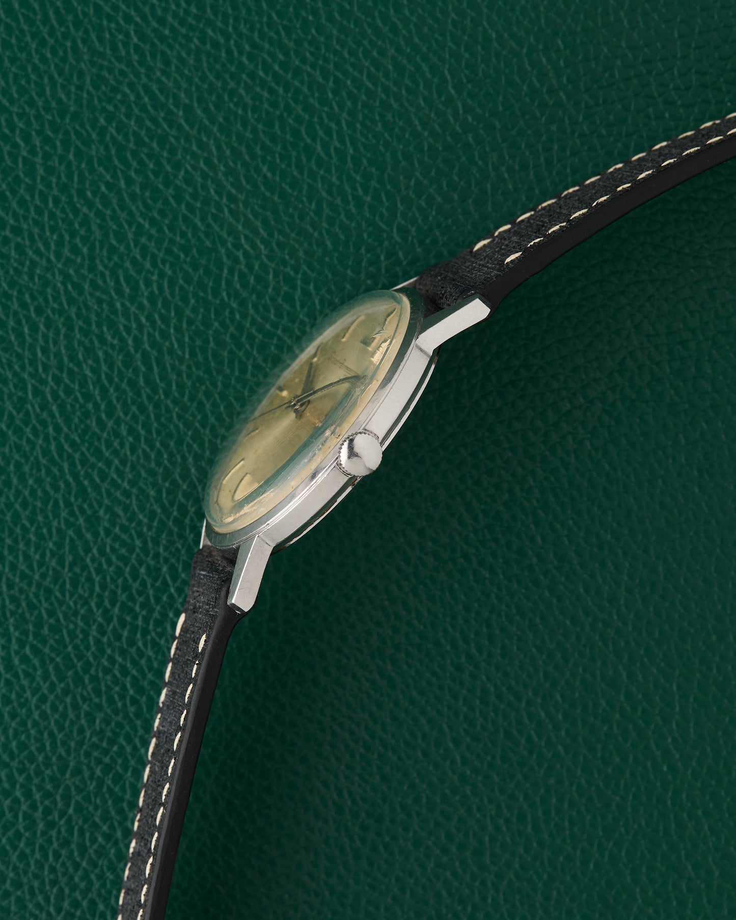 Girard-Perregaux Calatrava Stainless Steel Champagne Dial