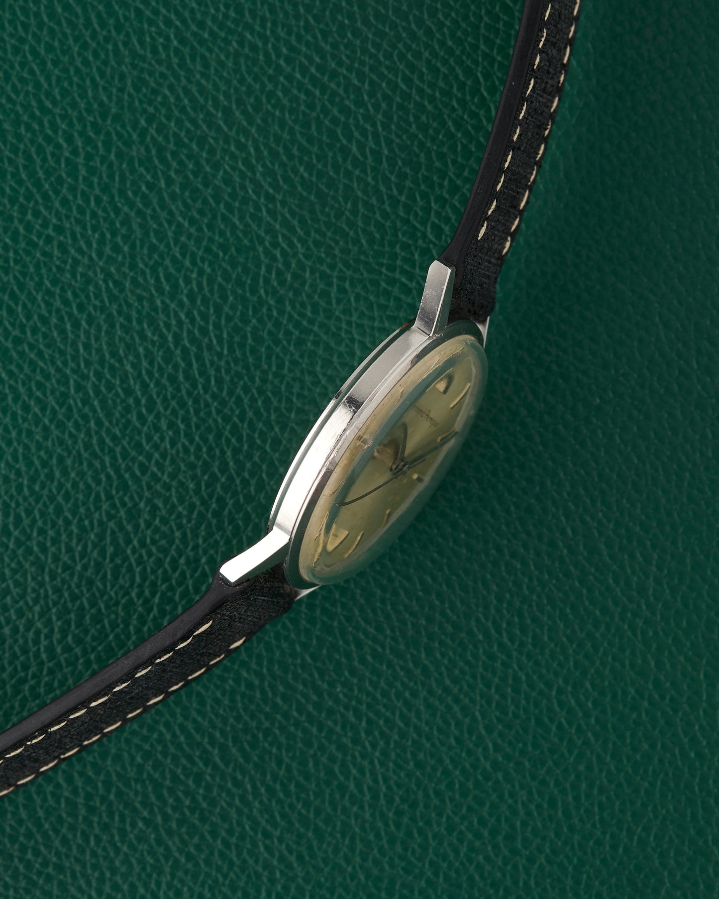 Girard-Perregaux Calatrava Stainless Steel Champagne Dial