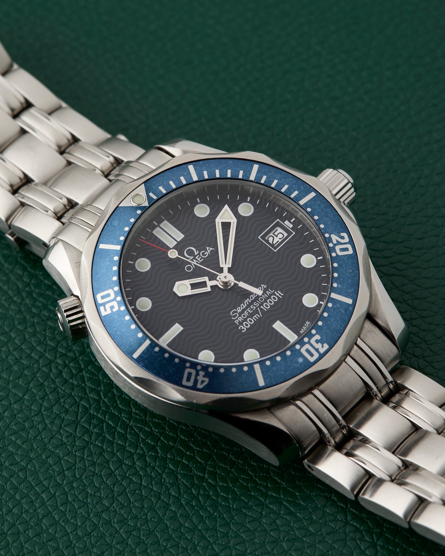 Omega Seamaster Professional Ref. 2561.80.00 Quartz 1998