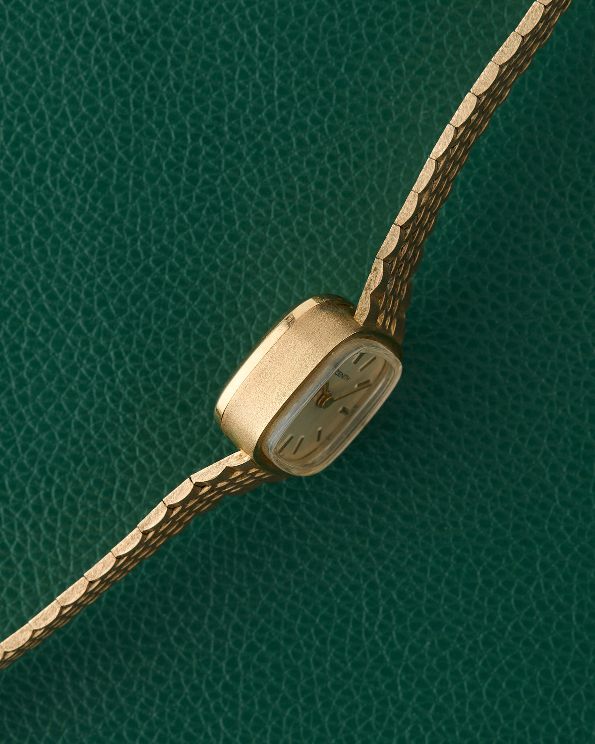 Zenith TV Case 9K Gold Ref. 63.1872.226A Cocktail Watch